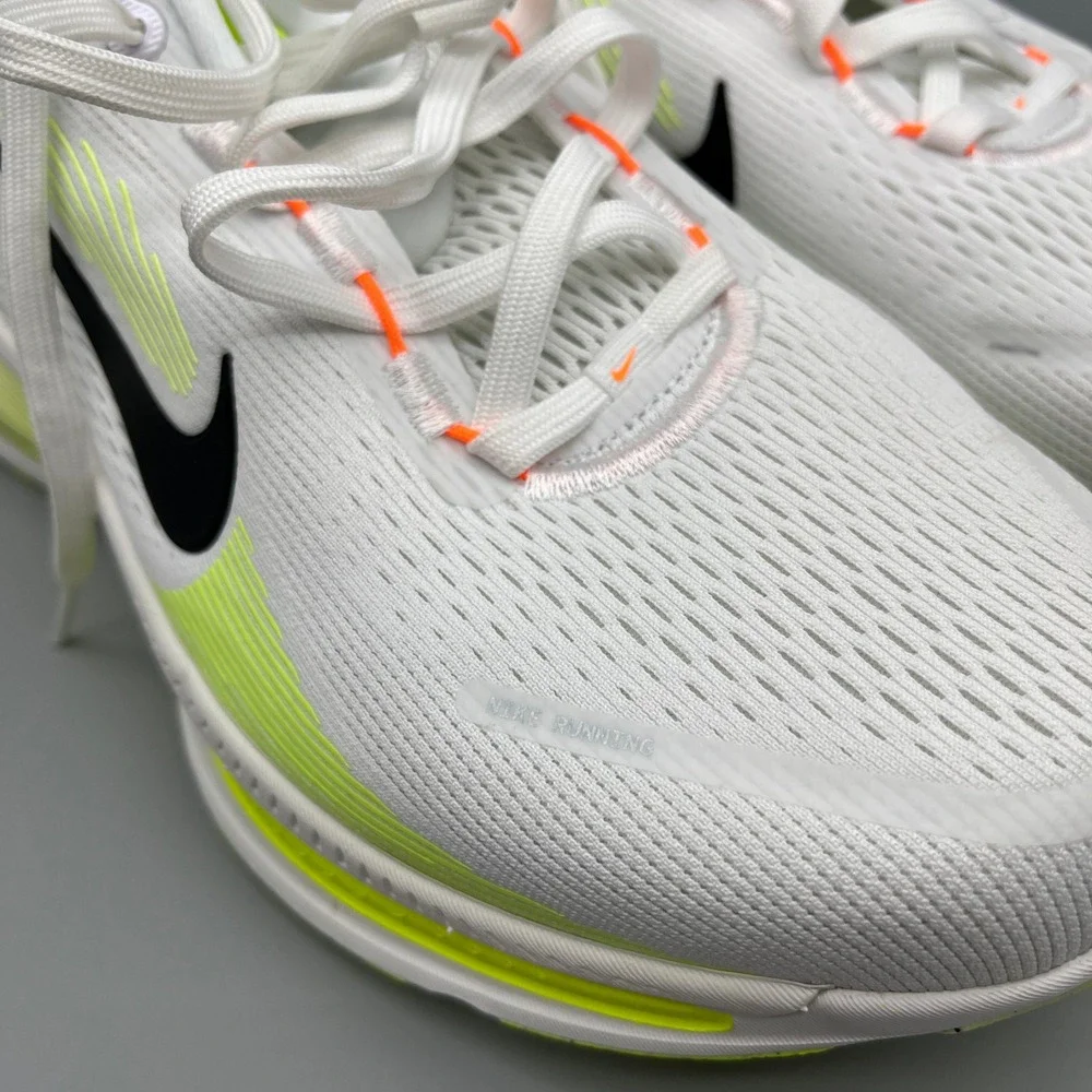 Nike Vomero 18 Mens 10.5 Performance Running Shoes White Volt ZoomX ReactX